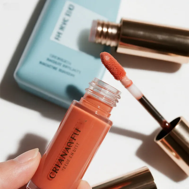 Saját címke ajakfény Kínában